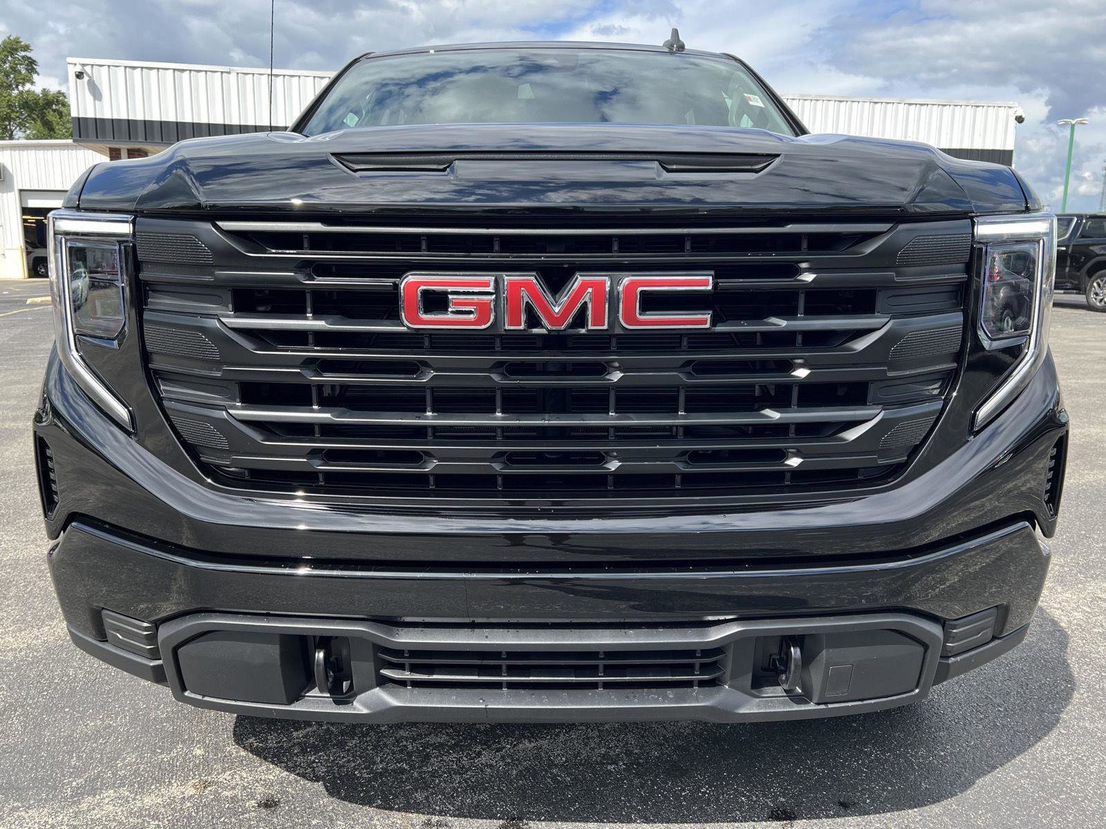 New 2026 GMC Sierra 1500 Pro w/ Graphite Edition image 14