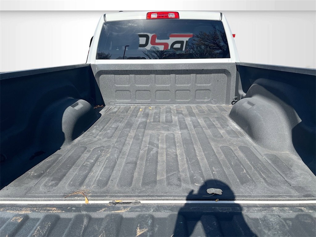 Used 2022 RAM 1500 Classic SLT image 23