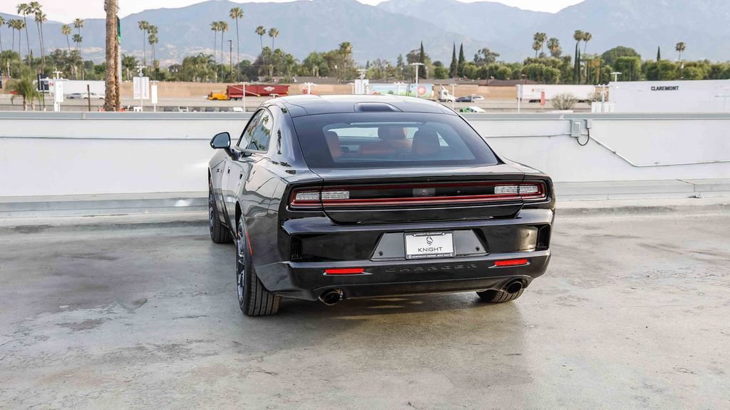 New 2026 Dodge Charger R/T AWD/4WD image 7