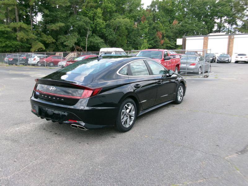 Used 2023 Hyundai Sonata SEL FWD image 6