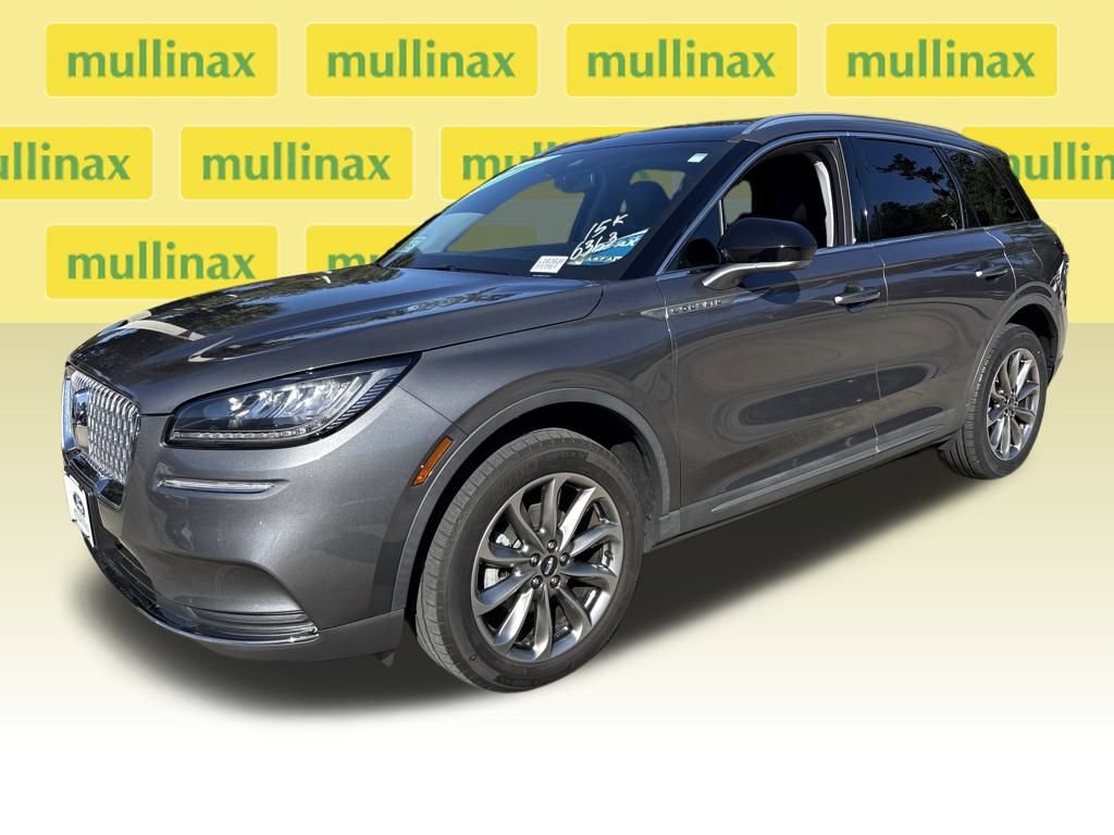 Used 2021 Lincoln Corsair AWD w/ Premium Package image 16