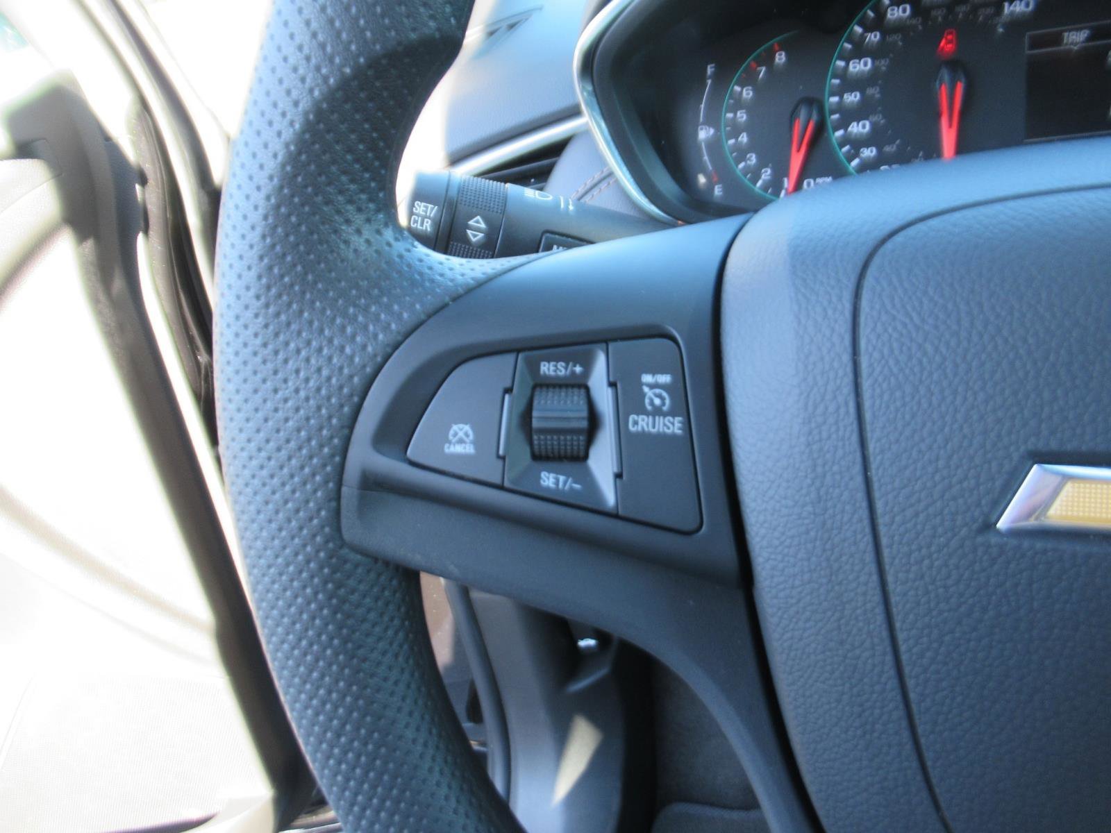 Used 2022 Chevrolet Trax LS w/ Tint and Cruise Package image 19