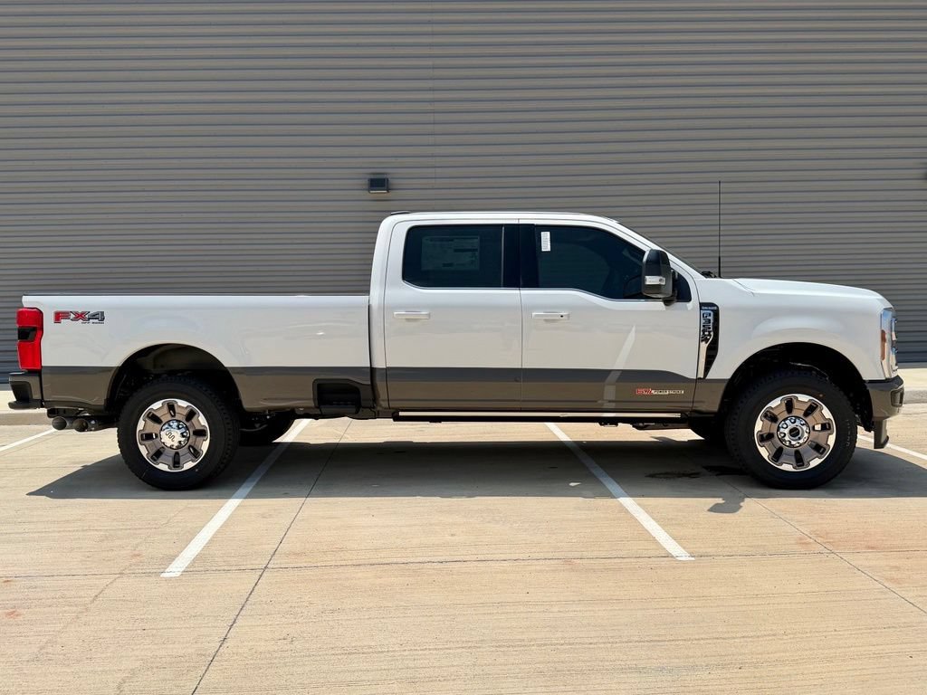 New 2026 Ford F350 King Ranch w/ FX4 Off-Road Package AWD/4WD image 2