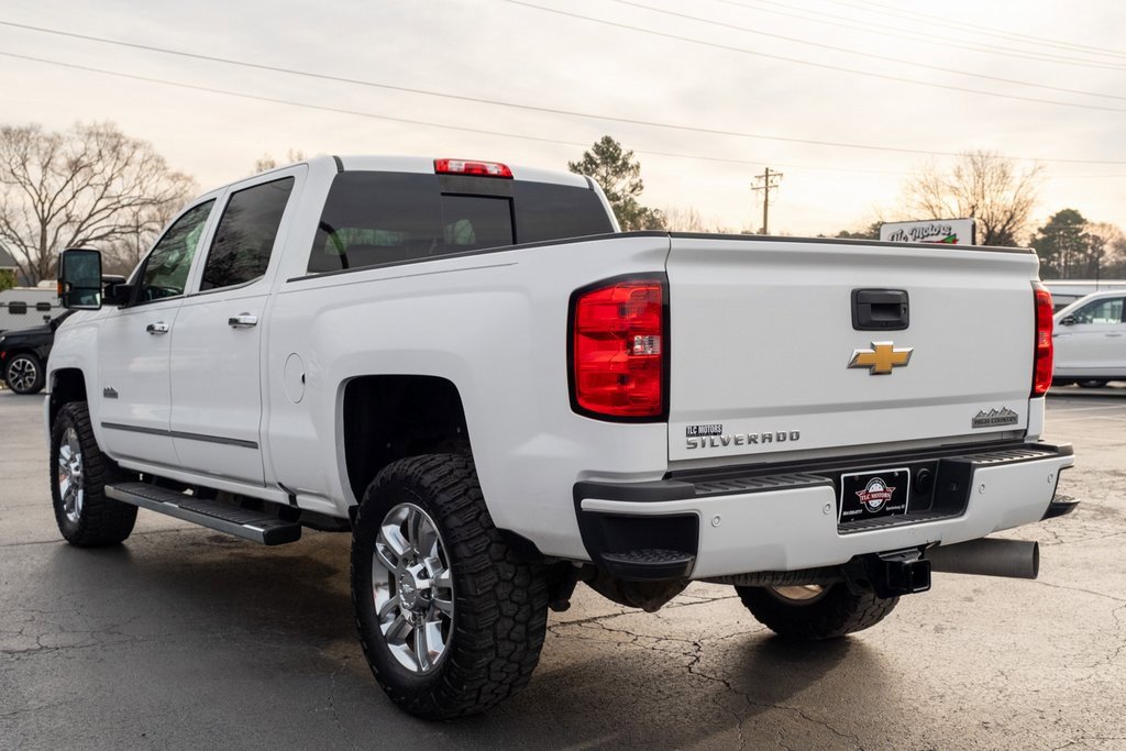 Used 2017 Chevrolet Silverado 2500 High Country w/ Duramax Plus Package image 33