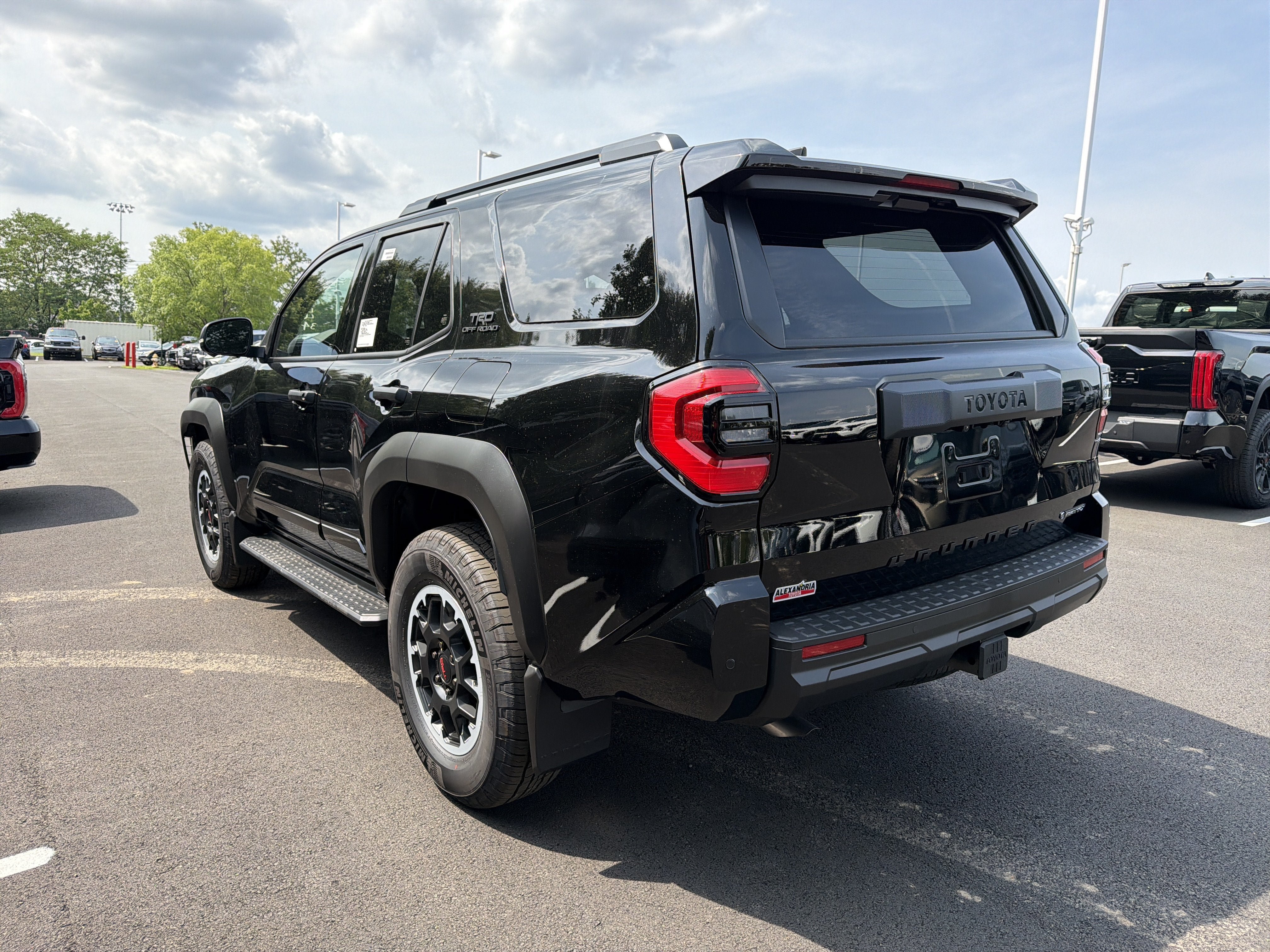 New 2026 Toyota 4Runner TRD Off-Road Premium AWD/4WD image 6
