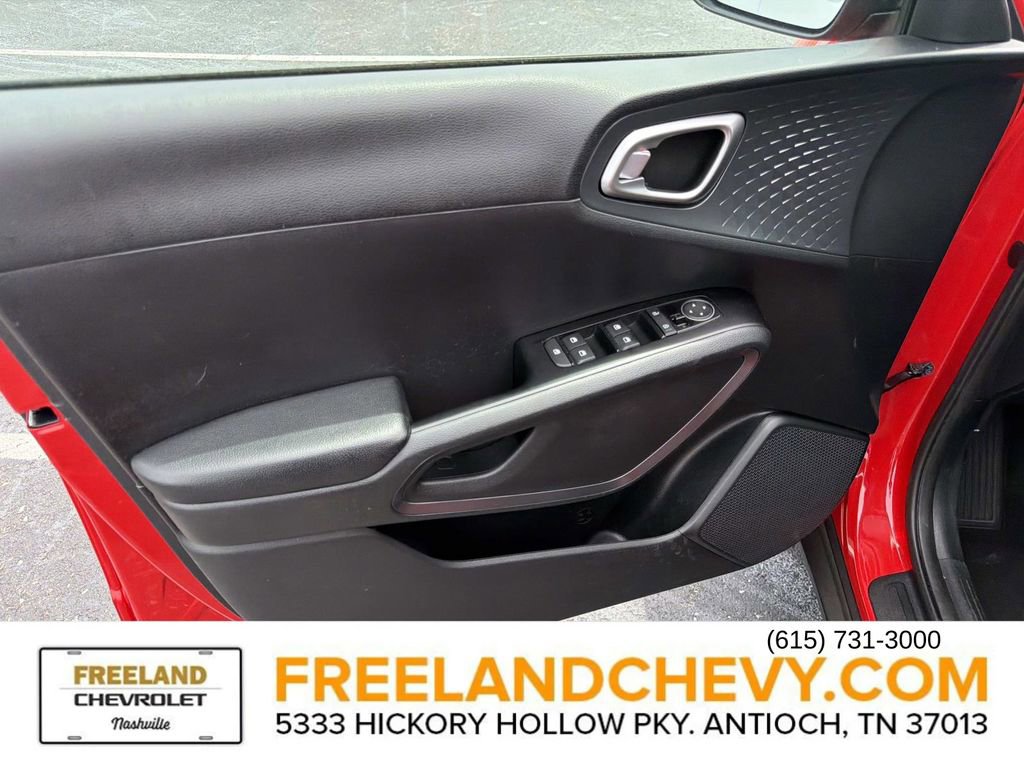 Used 2021 Kia Soul S FWD image 21