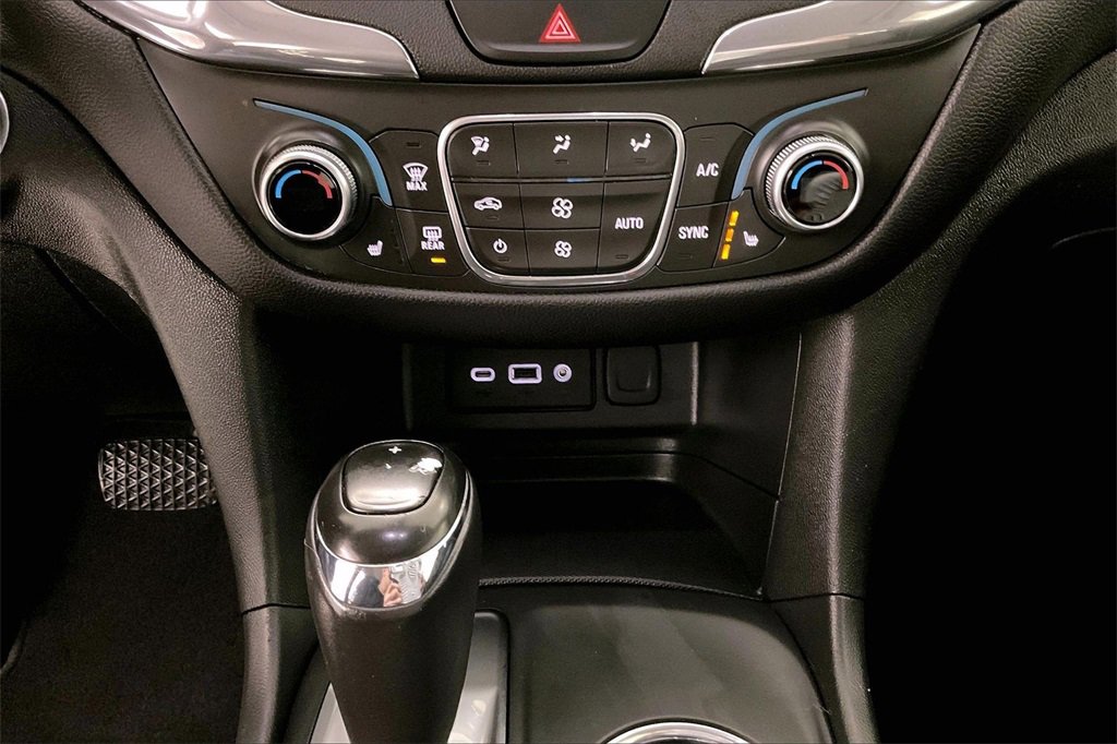 Used 2019 Chevrolet Equinox LT image 15