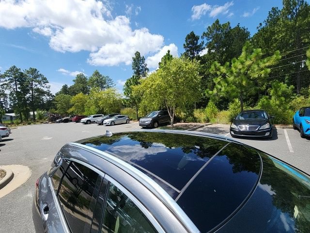Used 2019 INFINITI QX50 Luxe w/ Navigation Package FWD image 17