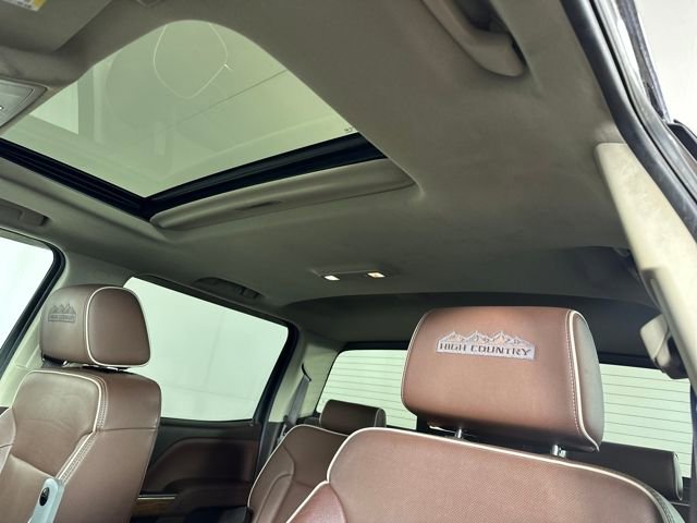 Used 2018 Chevrolet Silverado 2500 High Country w/ Duramax Plus Package image 34