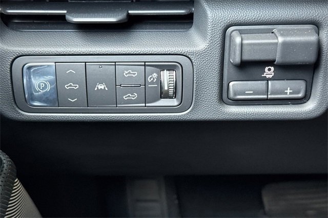 New 2025 GMC Sierra EV Denali image 30