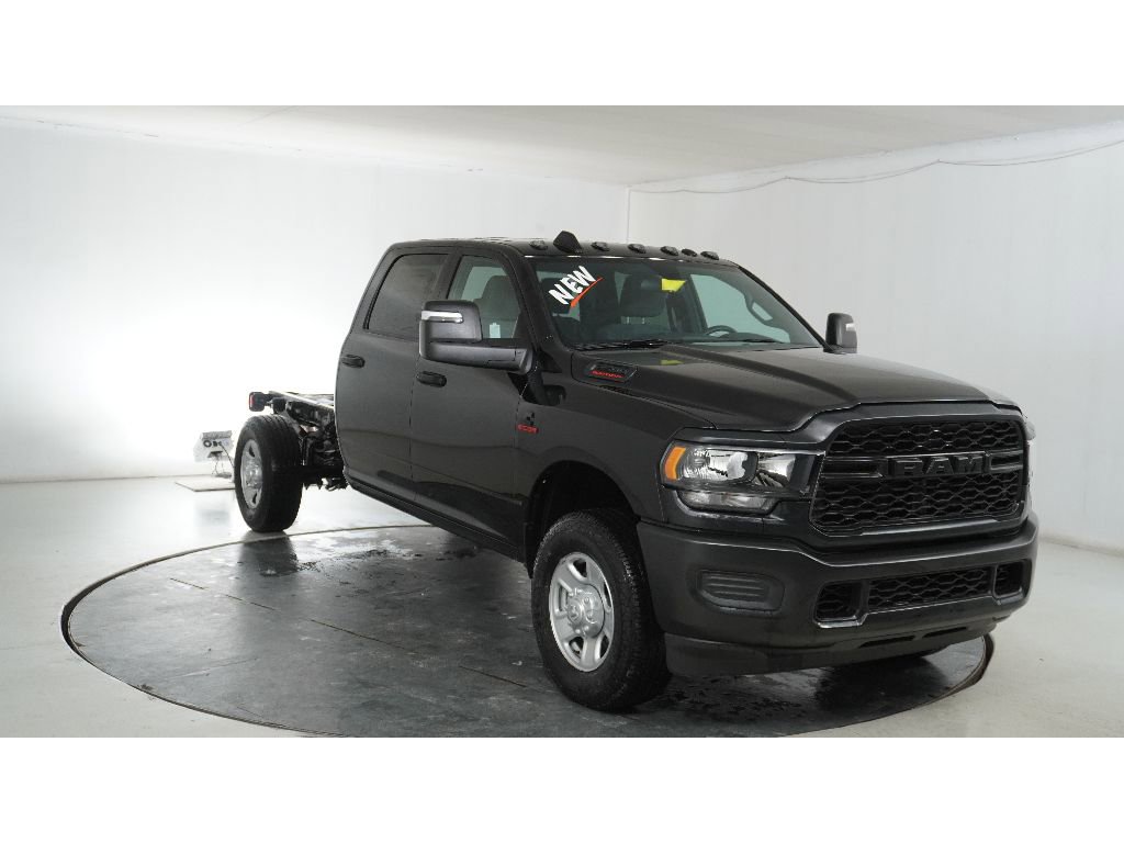 New 2024 RAM 3500 Tradesman