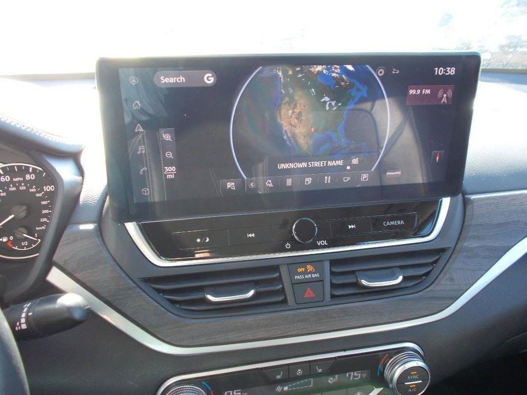 Used 2024 Nissan Altima 2.5 SL image 24