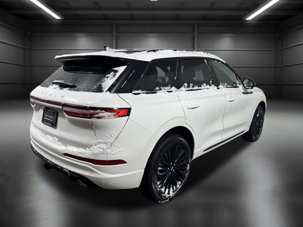 New 2026 Lincoln Corsair Premiere image 3