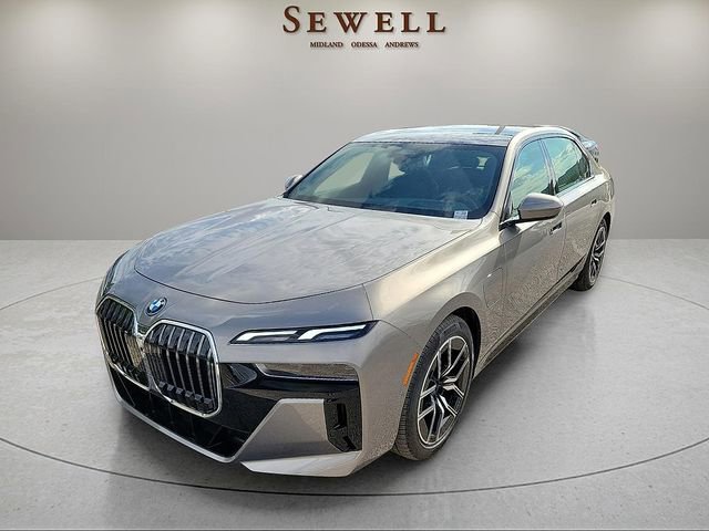 New 2026 BMW 750e xDrive w/ Premium Package AWD/4WD image 1