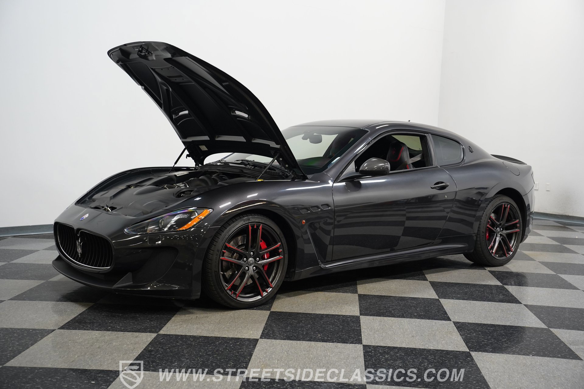 Used 2015 Maserati GranTurismo MC Centennial image 30