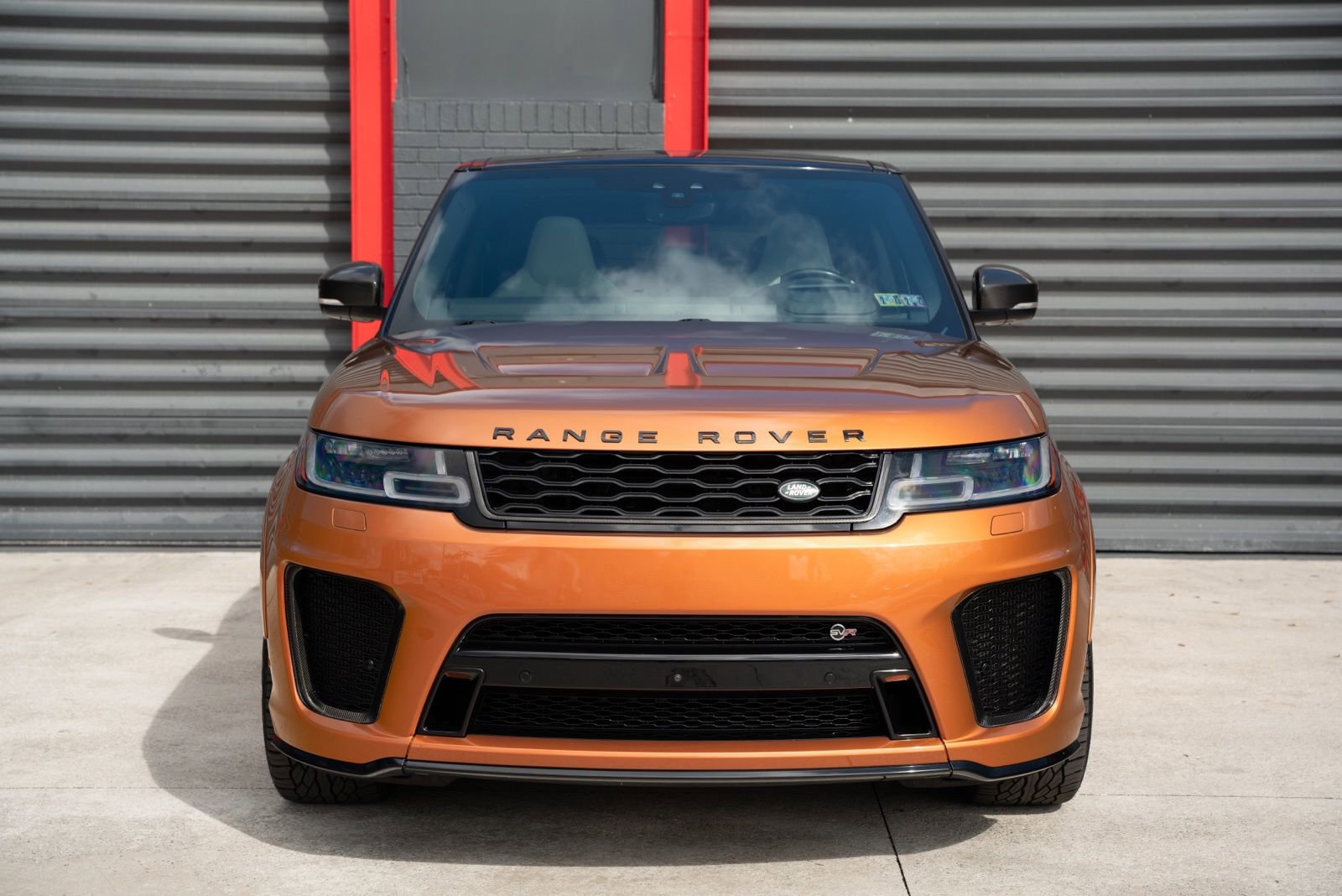 Used 2020 Land Rover Range Rover Sport SVR image 3