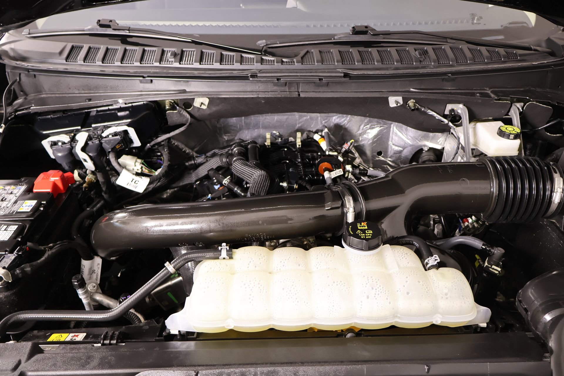 Used 2025 Ford Expedition Active image 21