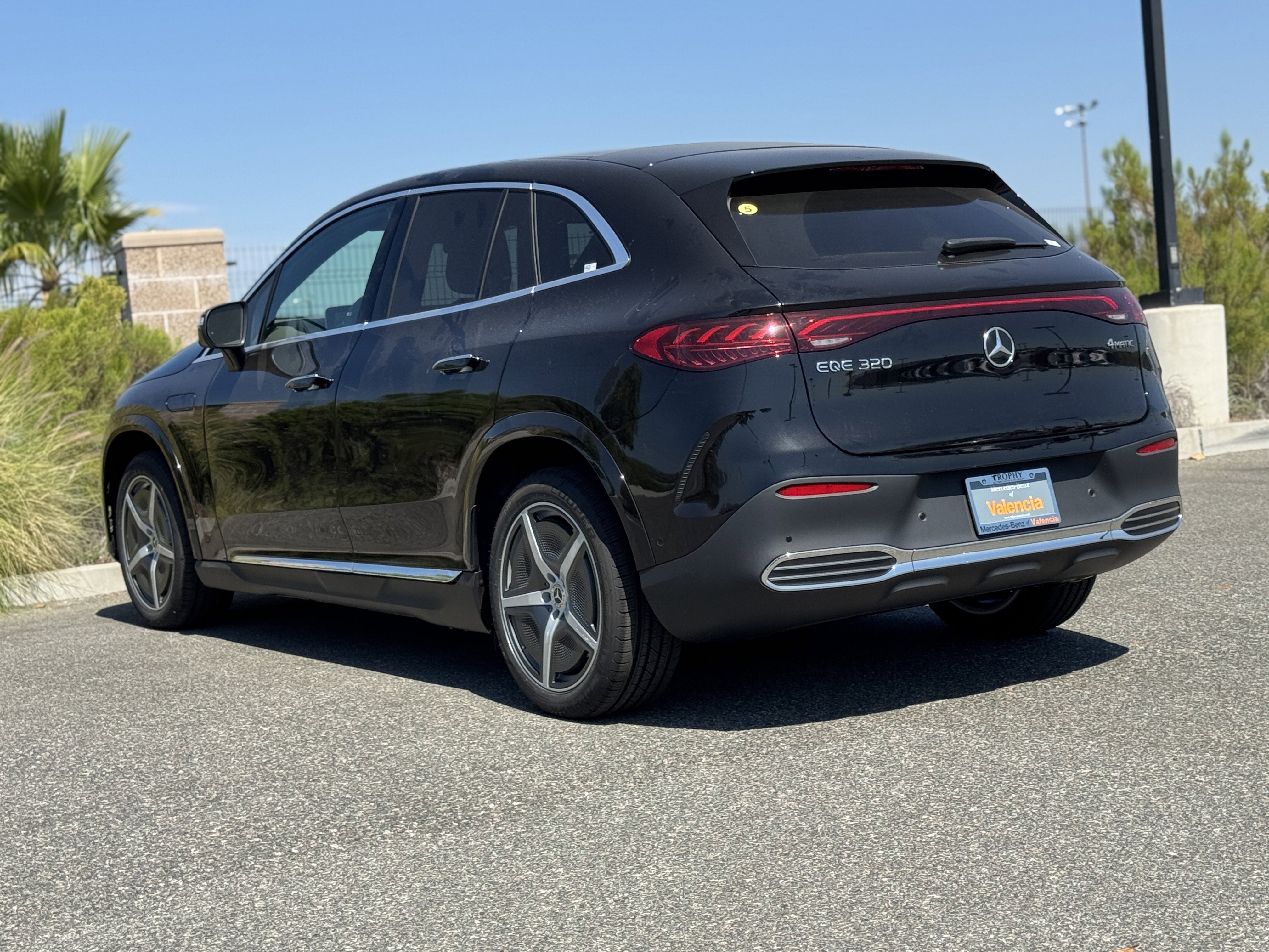 New 2026 Mercedes-Benz EQE 320 4MATIC SUV image 11