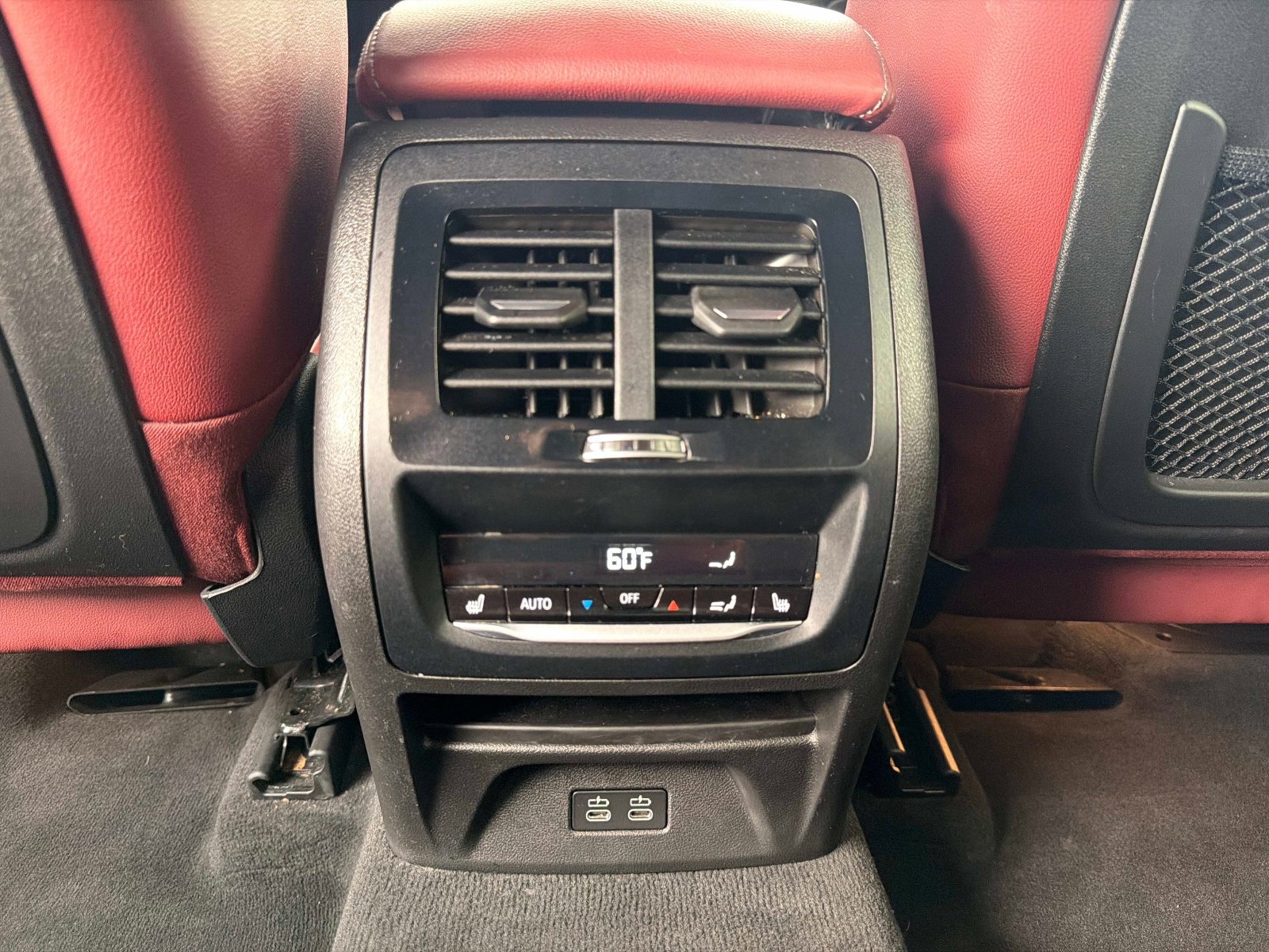 Used 2025 BMW X4 M40i AWD/4WD image 34