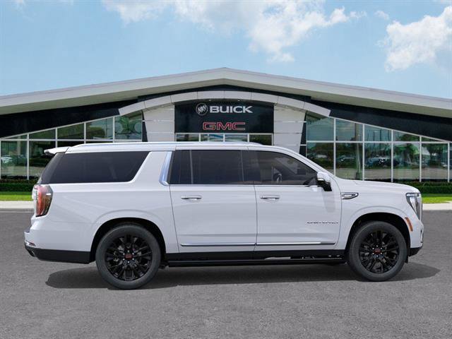 New 2026 GMC Yukon XL Denali w/ Denali Reserve Package image 6