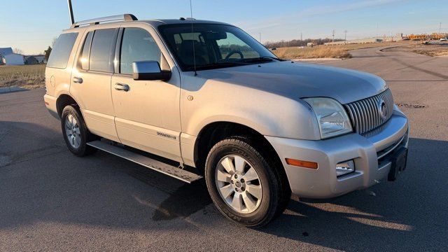Used 2007 Mercury Mountaineer Premier image 3