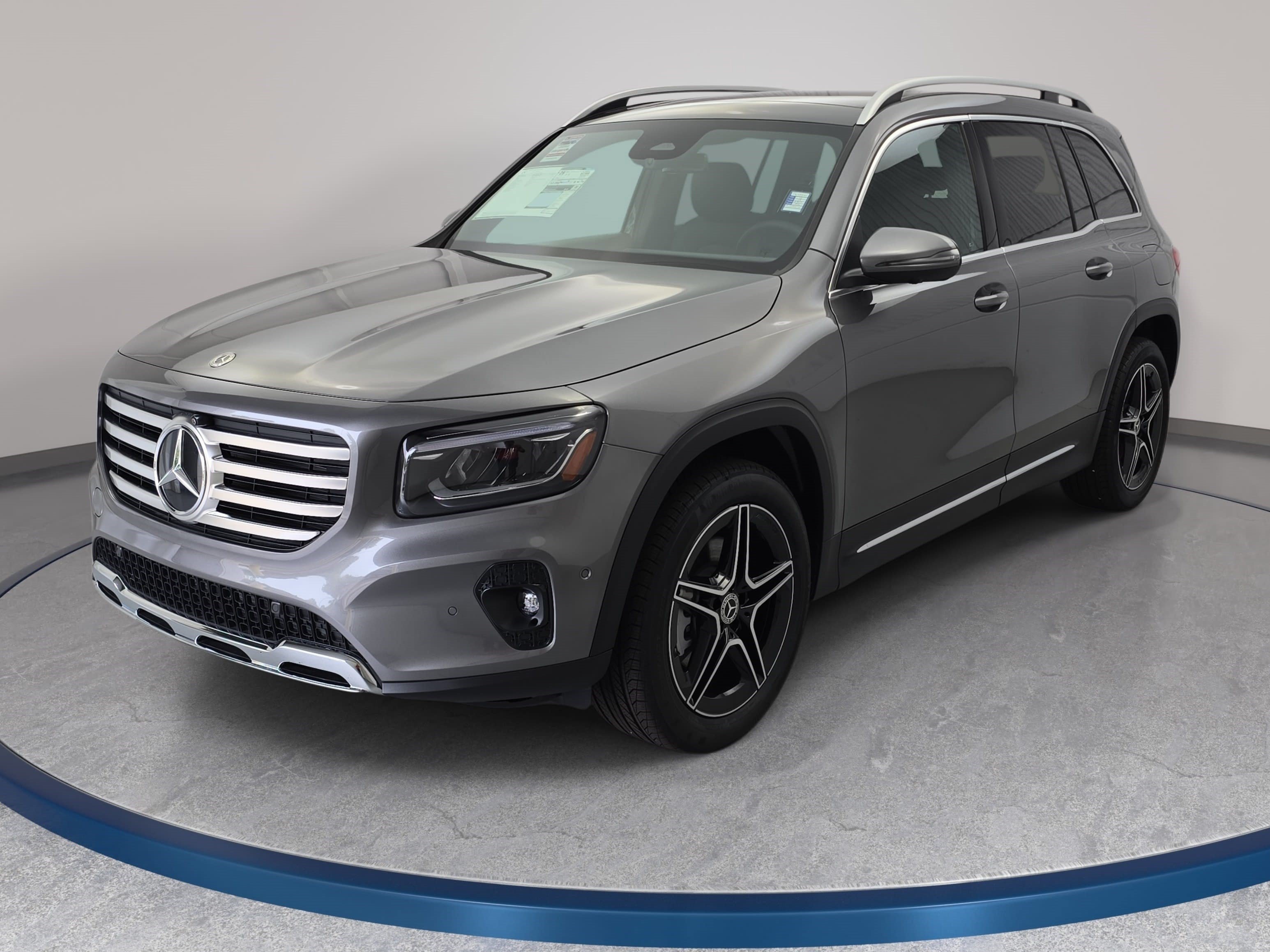 New 2026 Mercedes-Benz GLB 250 image 1