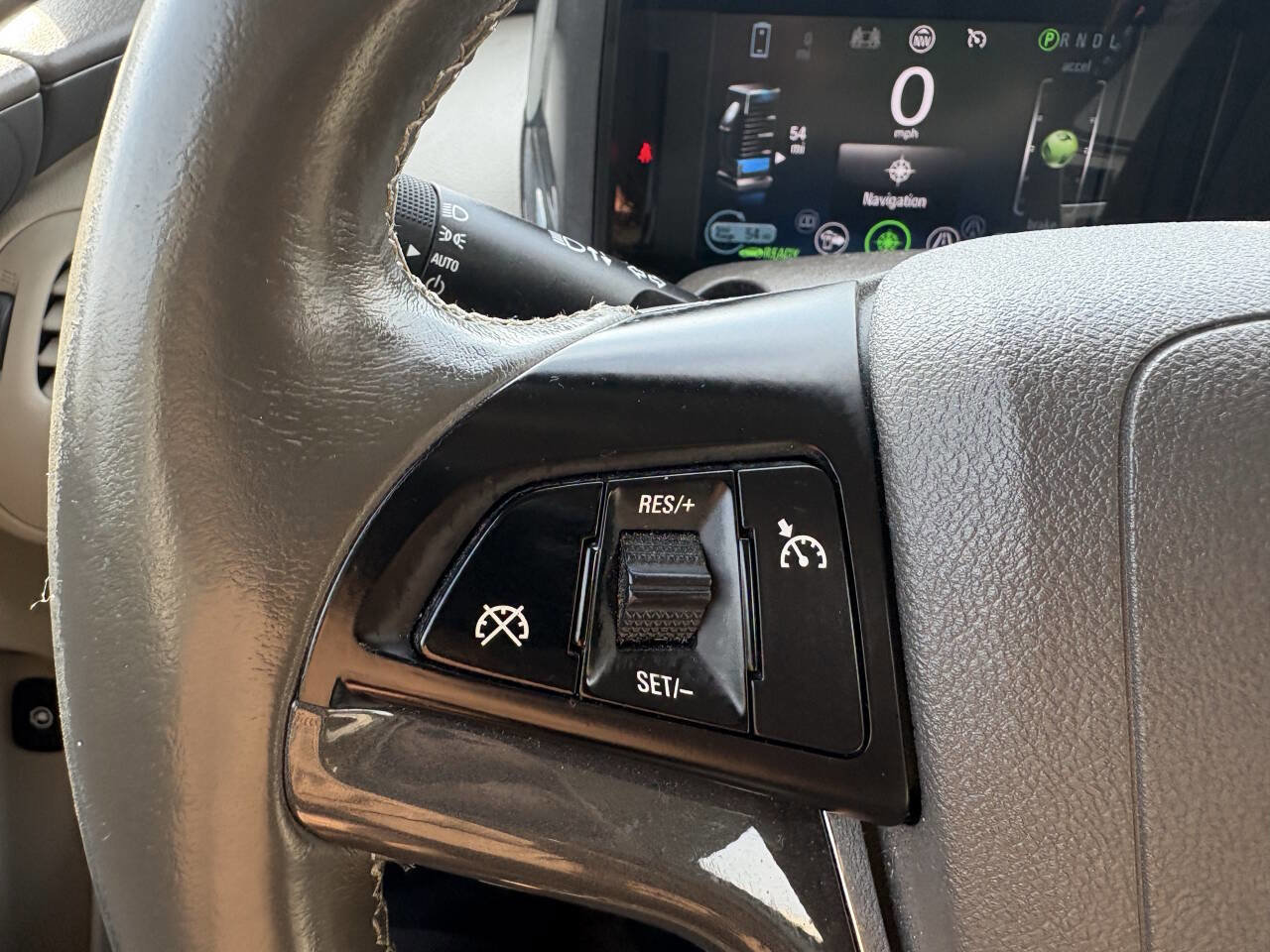 Used 2013 Chevrolet Volt Premium w/ Premium Trim Package image 34