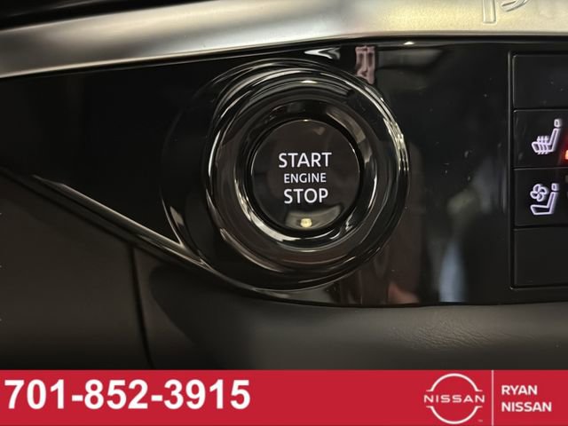 New 2026 Nissan Pathfinder Platinum image 32