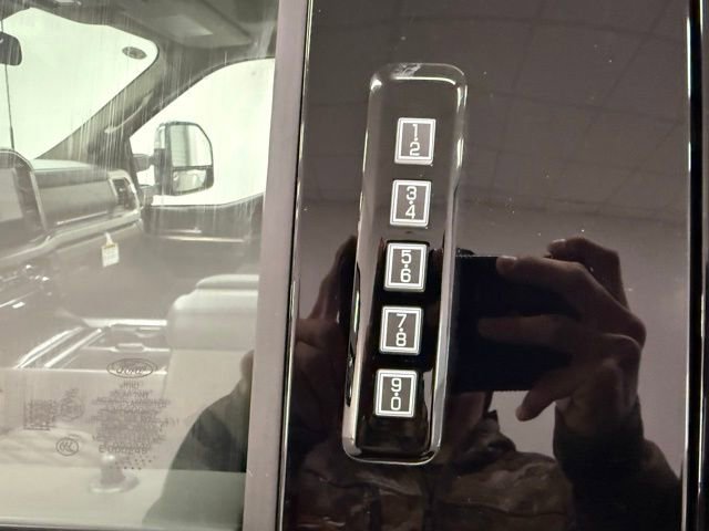 New 2026 Ford F350 Platinum w/ Platinum Plus Package image 11