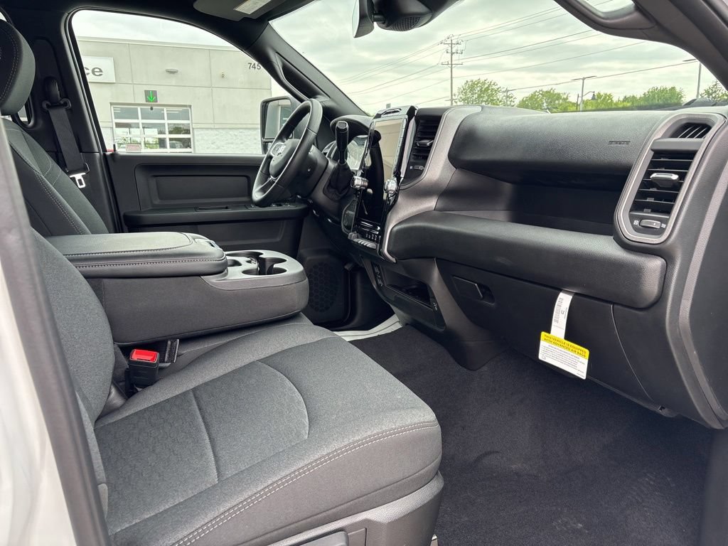 New 2026 RAM 2500 Tradesman AWD/4WD image 14