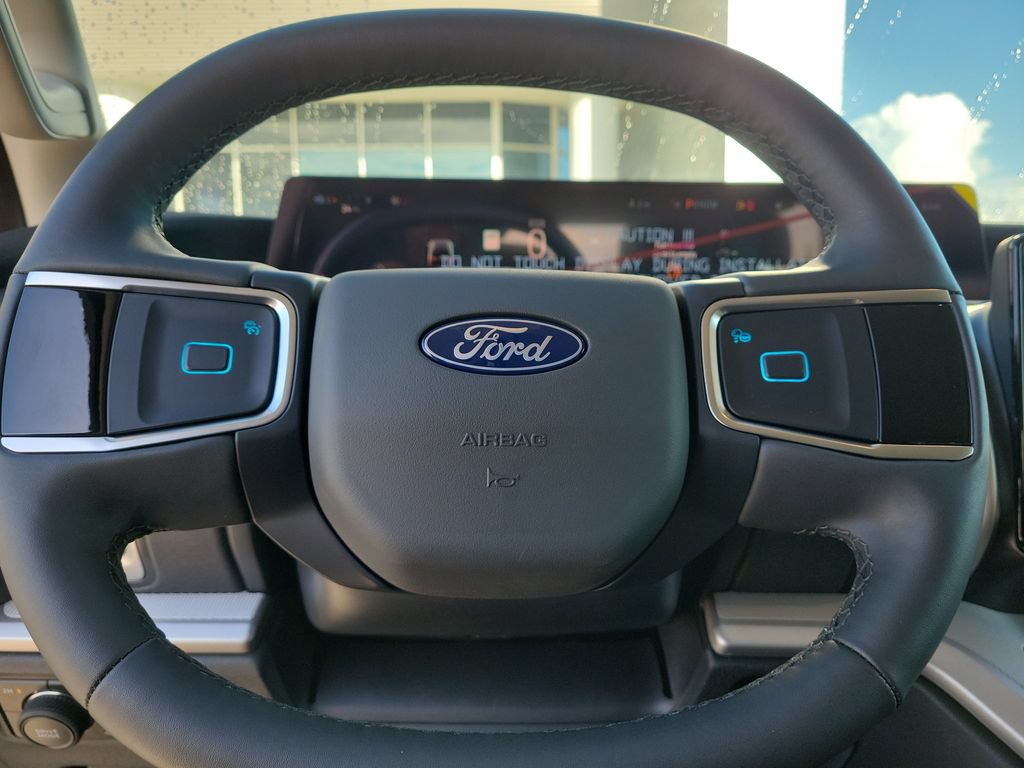 New 2026 Ford Expedition Max Active AWD/4WD image 16