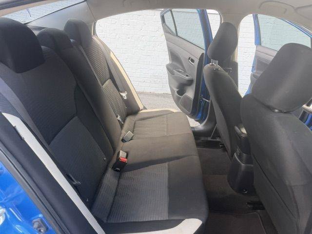 Used 2021 Nissan Versa SV FWD image 10