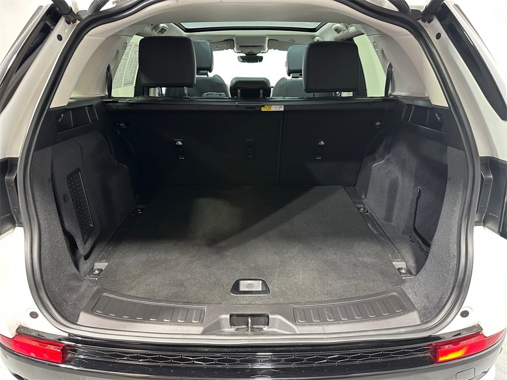 Used 2024 Land Rover Discovery Sport S image 20