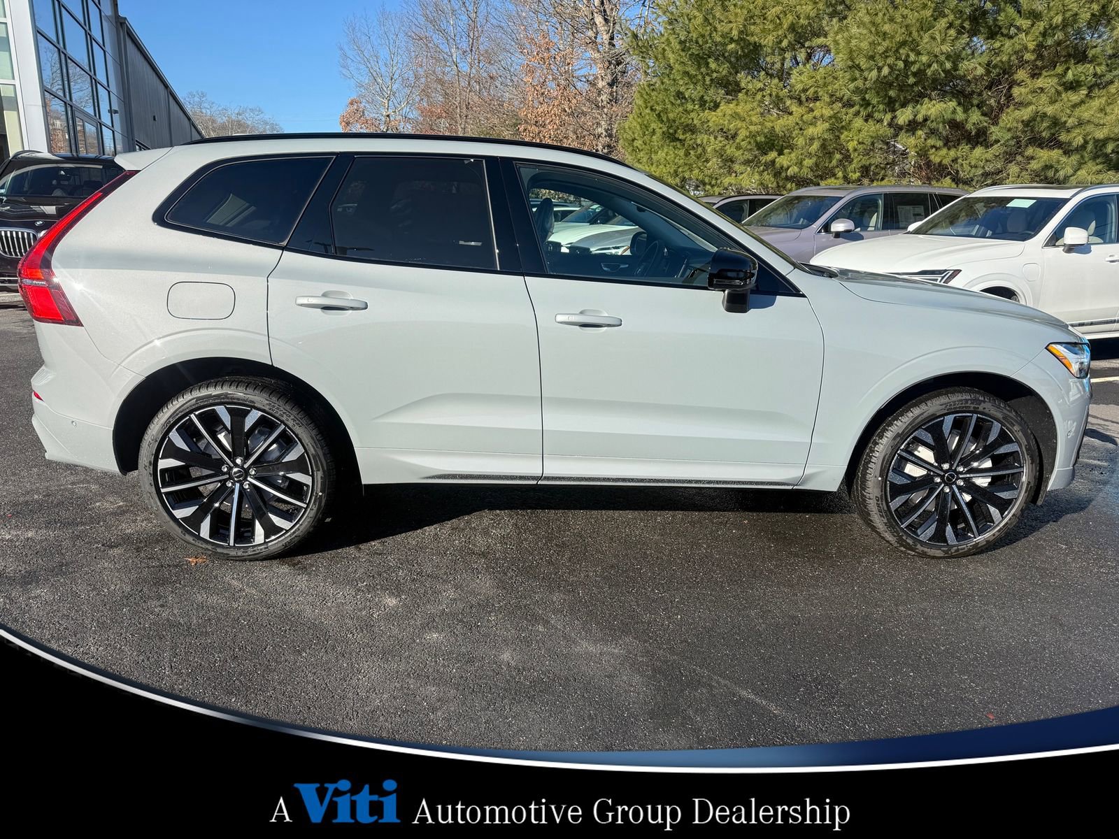Used 2026 Volvo XC60 B5 Ultra w/ Protection Package Premier AWD/4WD image 9