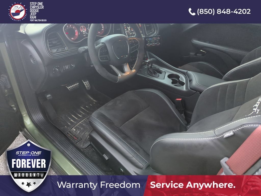 Used 2022 Dodge Challenger SRT Hellcat RWD image 10