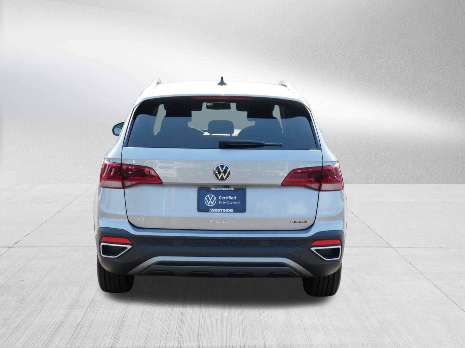Certified 2022 Volkswagen Taos SE AWD/4WD image 6