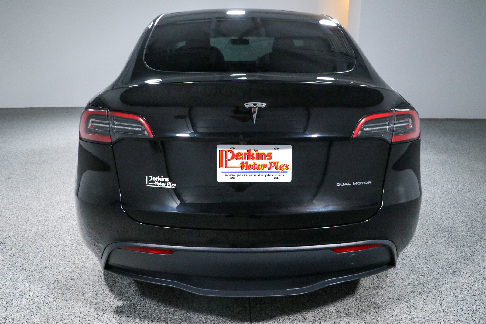 Used 2023 Tesla Model Y Long Range AWD/4WD image 8