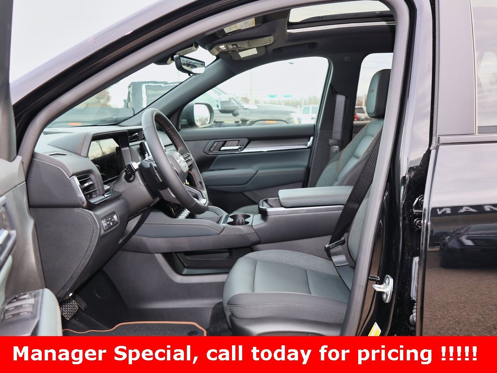 New 2026 GMC Terrain AT4 w/ Convenience Package III image 7