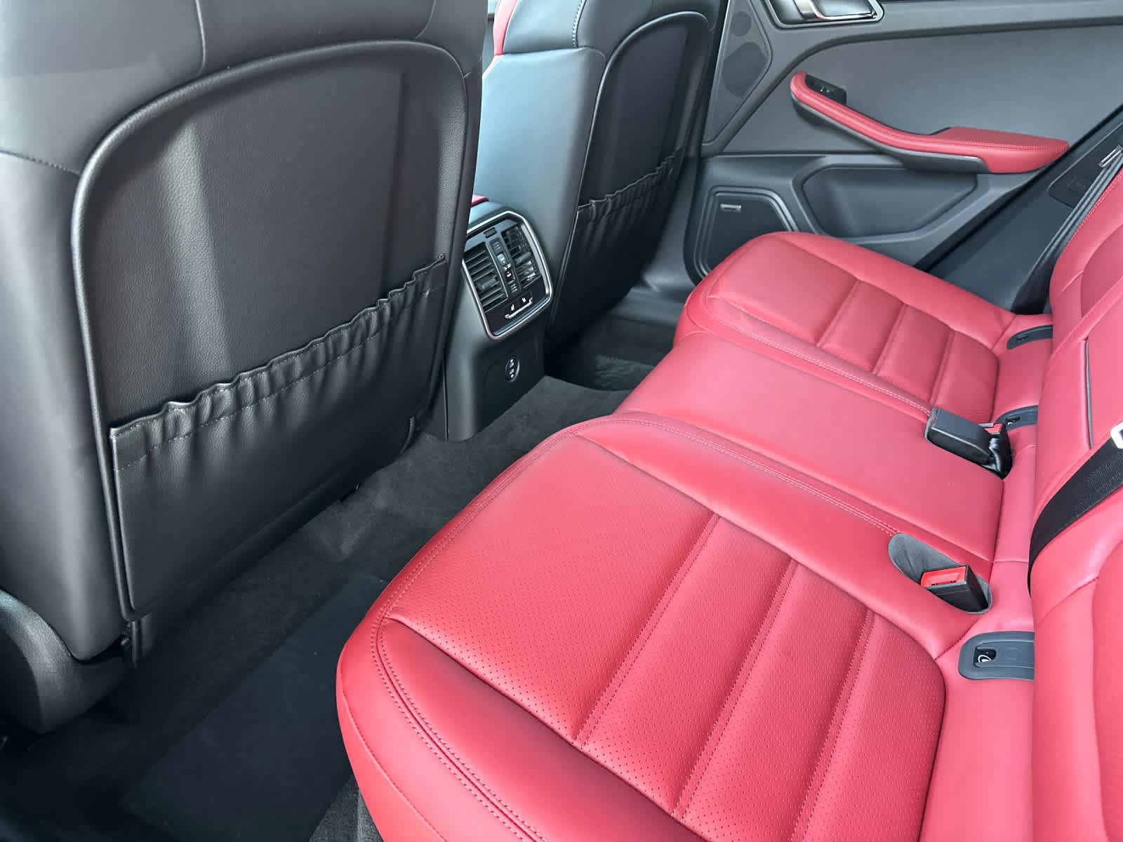 New 2026 Porsche Macan S AWD/4WD image 13