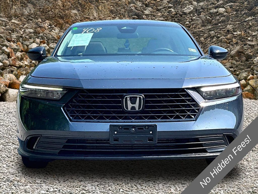 Used 2025 Honda Accord SE image 3