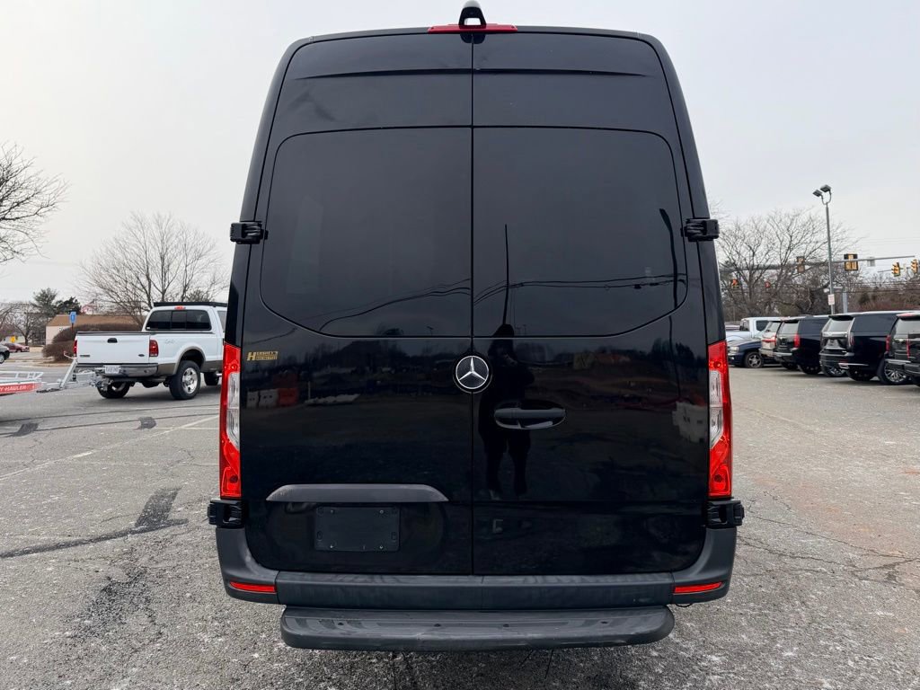Used 2020 Mercedes-Benz Sprinter 3500 image 6