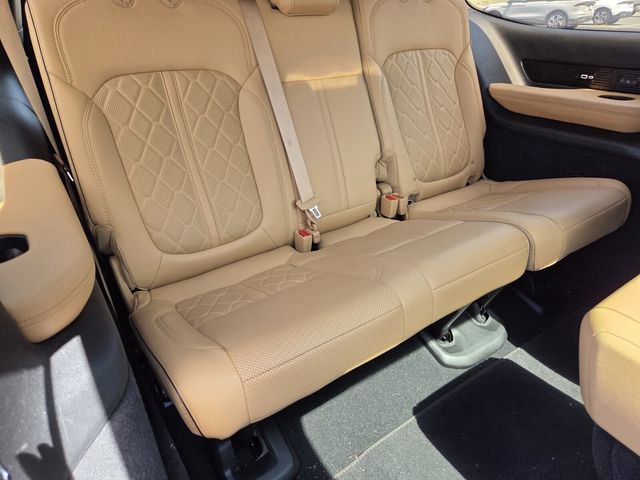 Used 2023 Jeep Grand Wagoneer Series III w/ Rear Seat Video Group 1 image 15