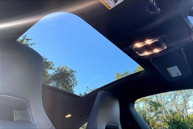 Certified 2022 Mercedes-Benz CLA 250 4MATIC image 11
