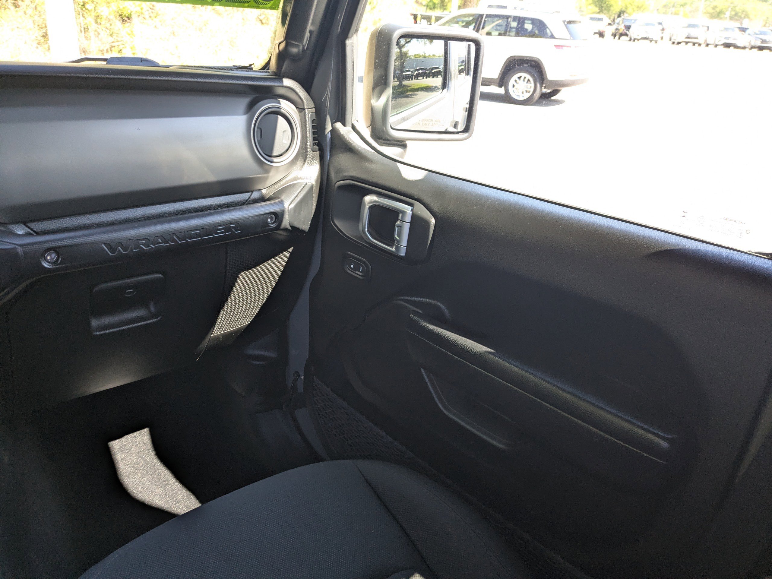 Certified 2022 Jeep Wrangler Unlimited Sport image 17