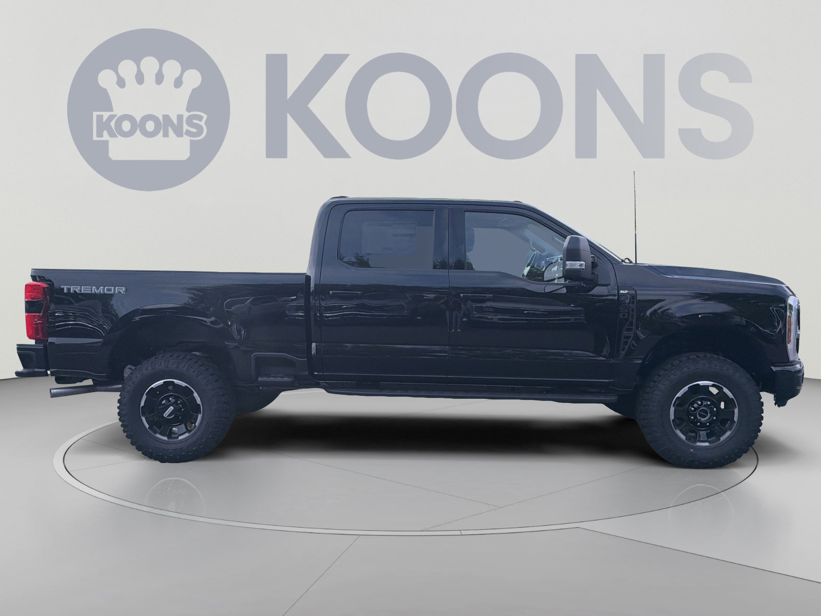 New 2027 Ford F350 XLT w/ XLT Premium Package AWD/4WD image 8