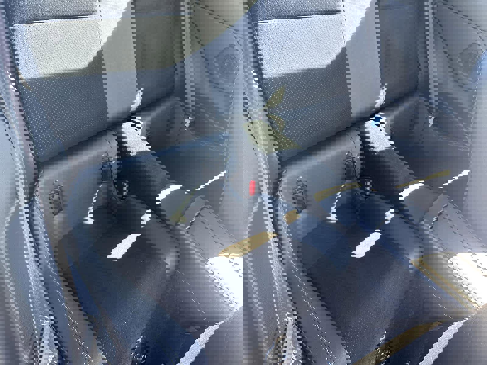 Used 2023 Toyota GR86 Premium w/ ALL Weather Mat Package (TMS) image 16