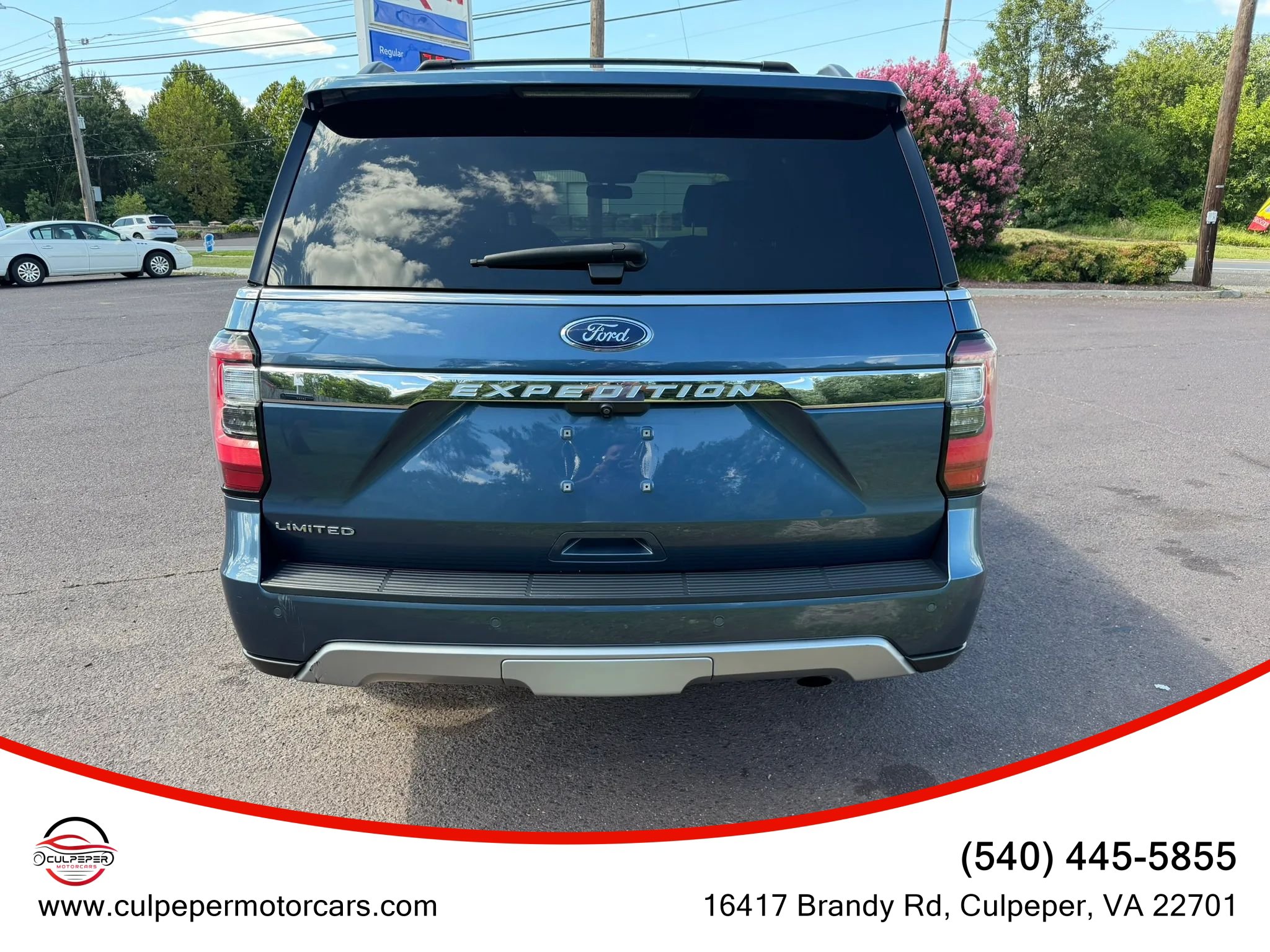 Used 2018 Ford Expedition Limited w/ Equipment Group 301A AWD/4WD image 4