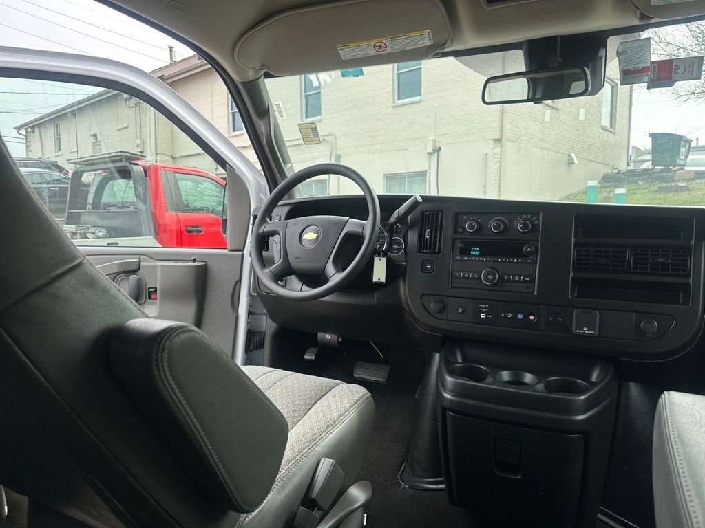 Used 2023 Chevrolet Express 3500 LT w/ LT Preferred Equipment Group RWD image 51