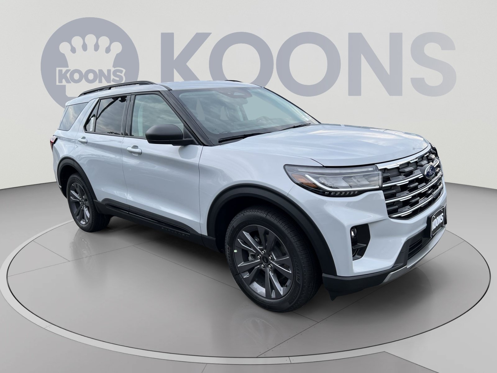 New 2026 Ford Explorer Active w/ Active Comfort Package AWD/4WD image 2