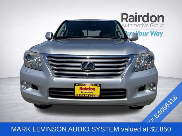 Used 2011 Lexus LX 570 4WD w/ Luxury Pkg image 2